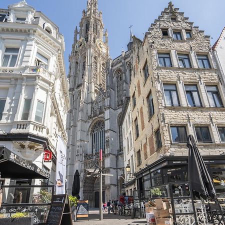 Tempel Cathedral Lodge In The Heart Of アントウェルペン エクステリア 写真
